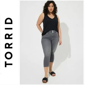 Torrid Crop Jegging Super Soft Skinny 3 Button Jeans High Rise 14